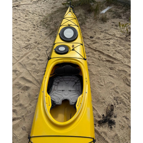 Pre-Owned Wilderness Systems Tsunami 165 Kayak